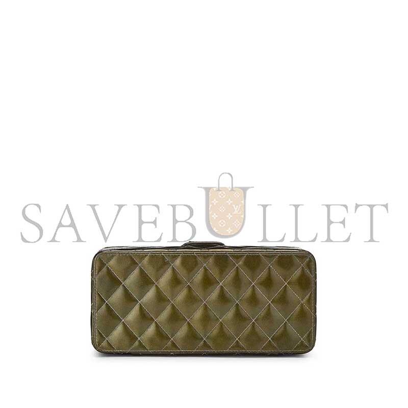 Ch**el green quilted leather vanity a2226 (22*10*8.5cm)